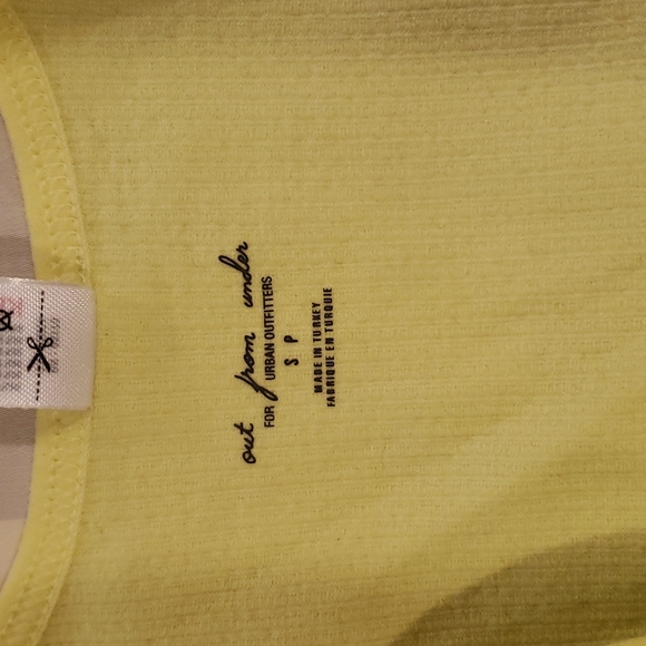 Urban outfitters out from under top - Picture 2 of 3